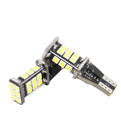 T15 3030 24SMD Canbus LED Reflektor 12V Podświetl światło cofania narożne samochodu