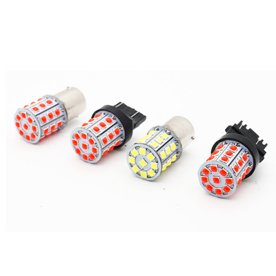 Długotrwałe białe sygnały skrętowe LED dla samochodów 12V Aluminiowy stop Biały Żółty Czerwony 3030 33SMD